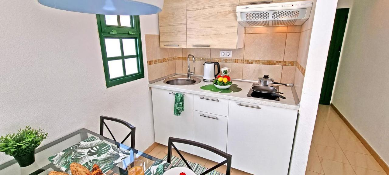 Ferienwohnung Palm Garden - Costa Calma - Pool - Glasfaserinternet Εξωτερικό φωτογραφία